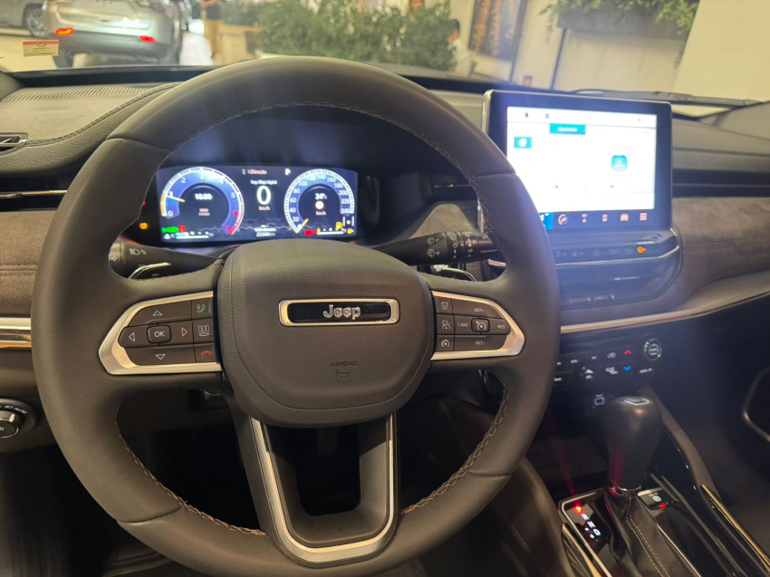 jeep commander 1.3 t270 turbo flex overland at6 22/22 seminovo8