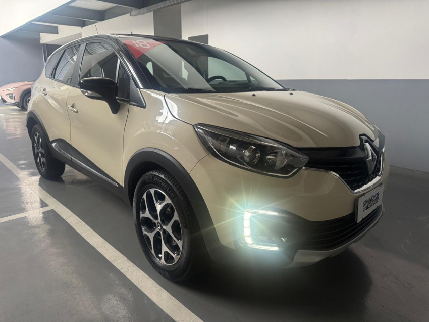 renault captur 2.0 16v hi-flex intense at 17/18 seminovo