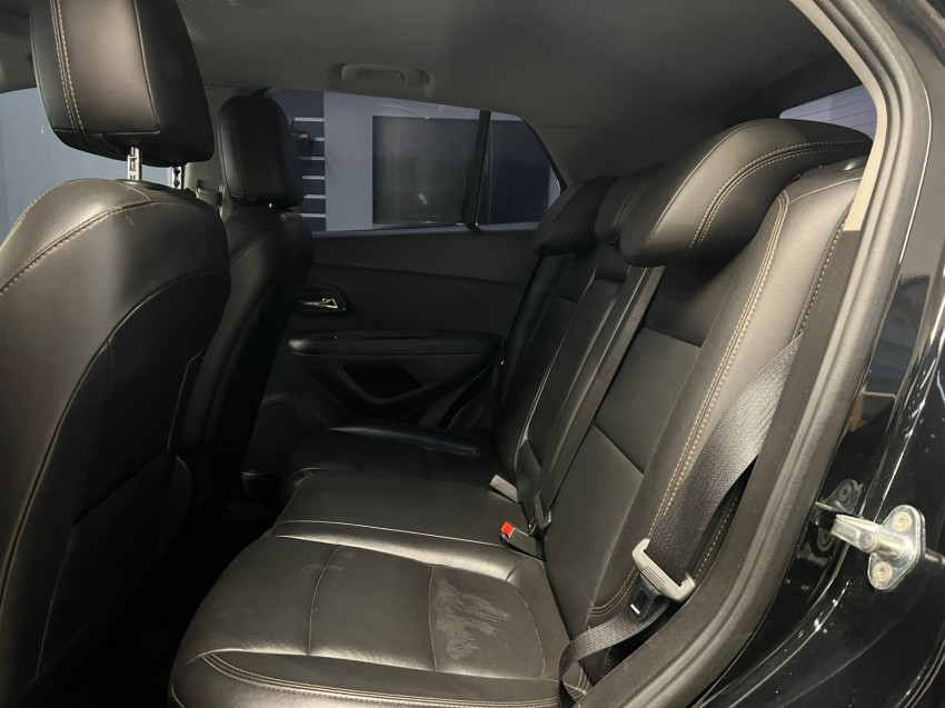 chevrolet tracker 1.4 16v turbo flex midnight at 18/19 seminovo12