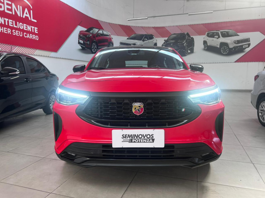 fiat fastback 1.3 turbo 270 flex abarth at6 24/25 seminovo1