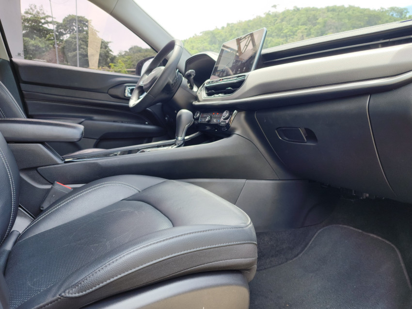 jeep compass 1.3 t270 turbo flex longitude at6 23/23 seminovo13