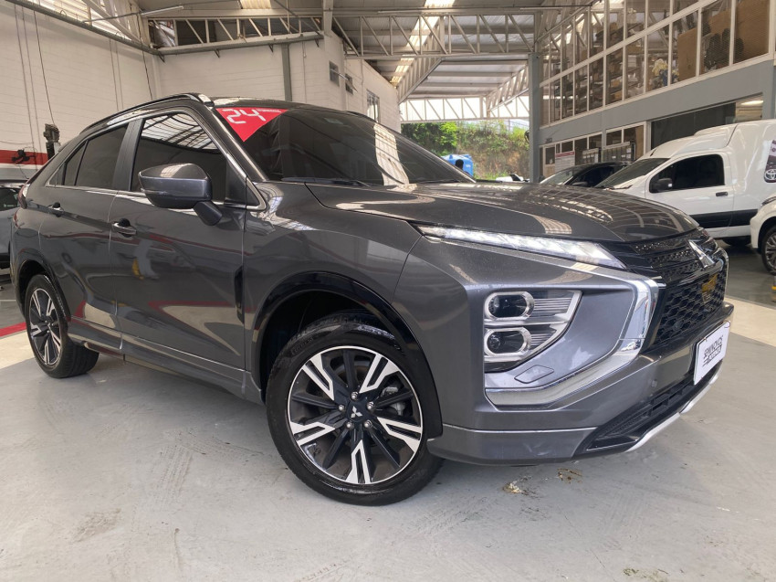 mitsubishi eclipse cross 1.5 mivec turbo gasolina hpe cvt 23/24 seminovo