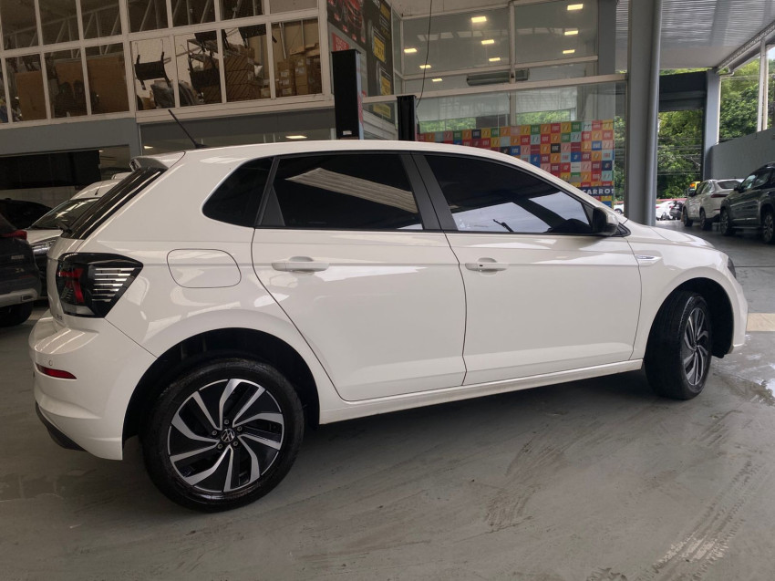 volkswagen polo 1.0 170 tsi highline at 24/24 seminovo3