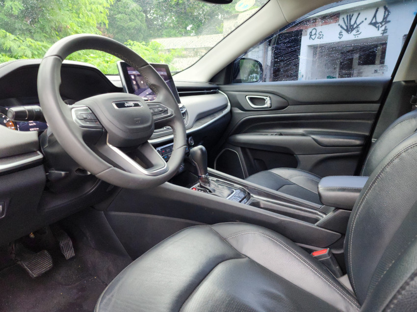 jeep compass 1.3 t270 turbo flex longitude at6 22/22 seminovo5