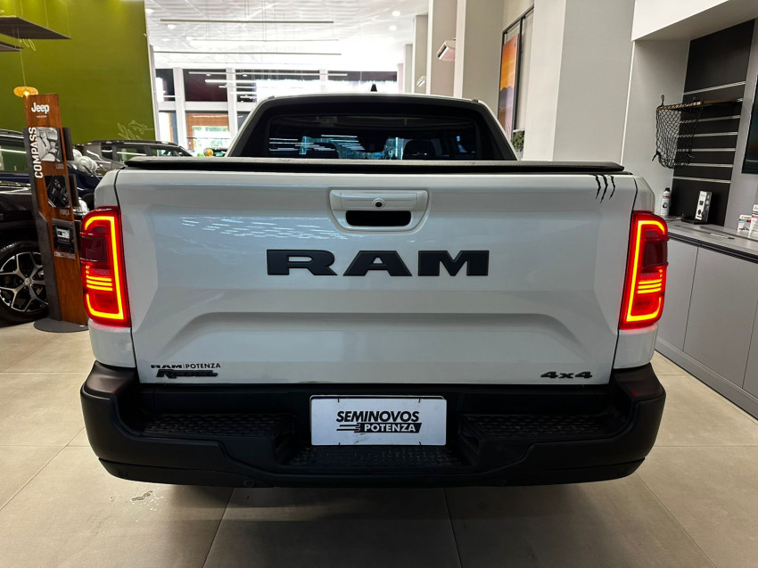 ram rampage 2.2 turbo diesel rebel 4x4 at 25/25 seminovo4