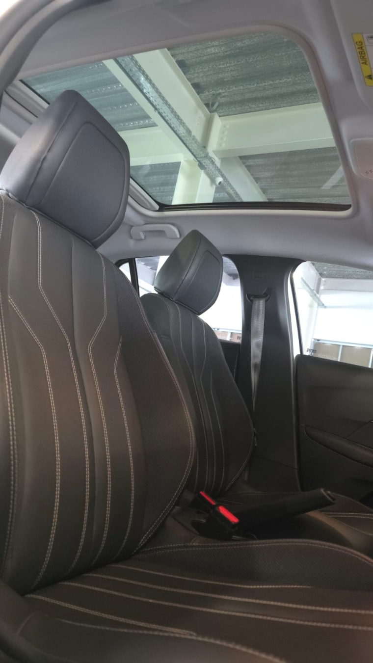 peugeot 208 1.6 16v flex griffe at6 21/22 seminovo5
