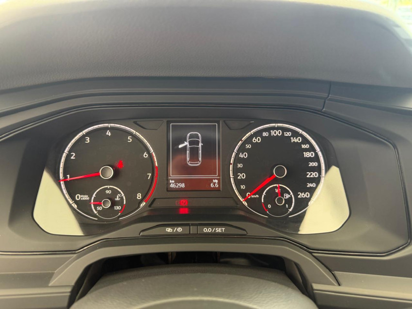 volkswagen polo 1.0 mpi total flex man 18/18 seminovo8