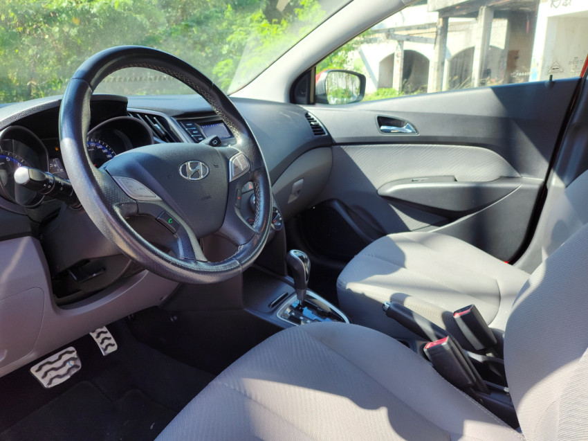 hyundai hb20x 1.6 16v premium flex 4p at 14/14 seminovo5