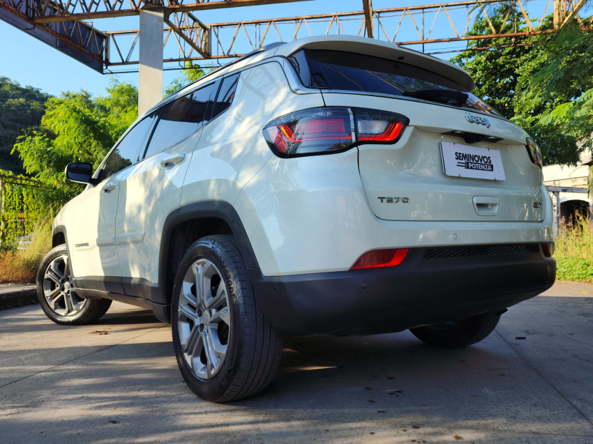 jeep compass 1.3 t270 turbo flex longitude at6 22/23 seminovo4