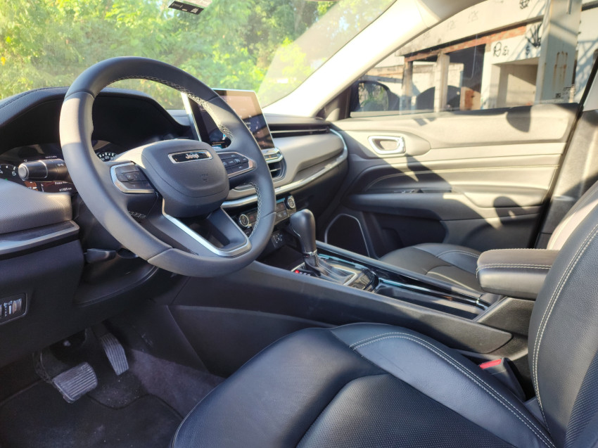 jeep compass 1.3 t270 turbo flex longitude at6 22/23 seminovo5