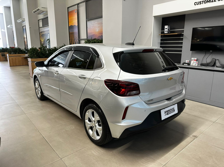 chevrolet onix 1.0 turbo flex premier at 221/22 seminovo5