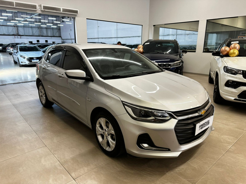 chevrolet onix 1.0 turbo flex premier at 221/22 seminovo