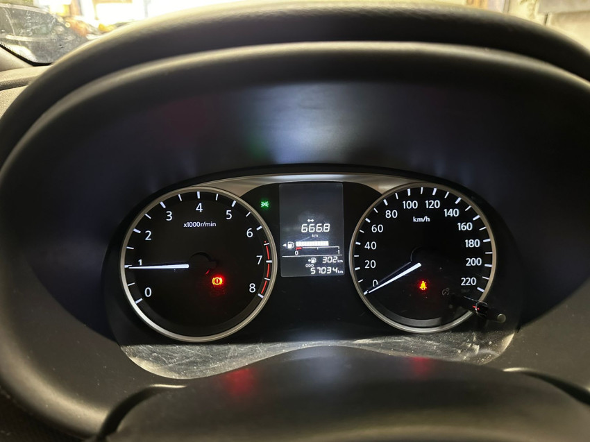 nissan kicks 1.6 16v flexstart sv 4p xtronic 18/19 seminovo8