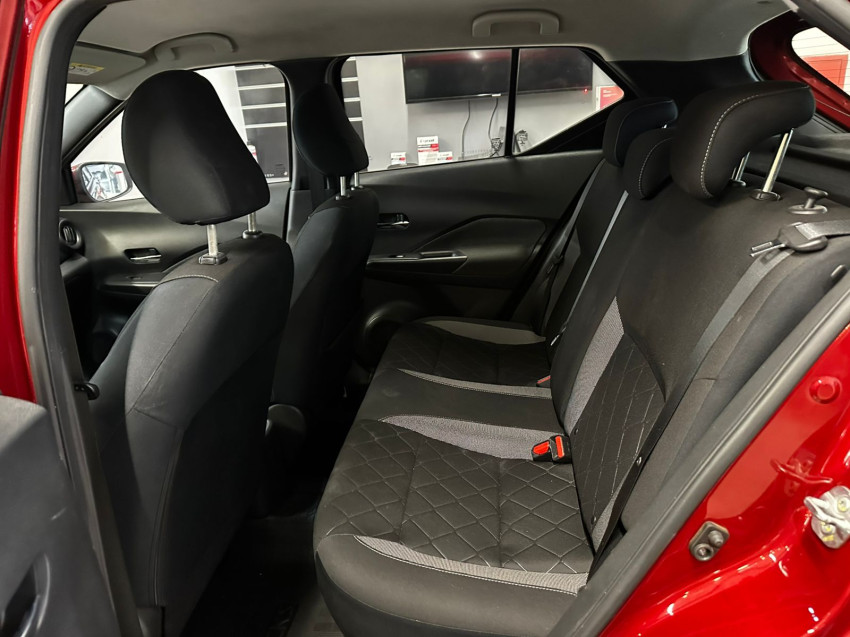 nissan kicks 1.6 16v flexstart sv 4p xtronic 18/19 seminovo10