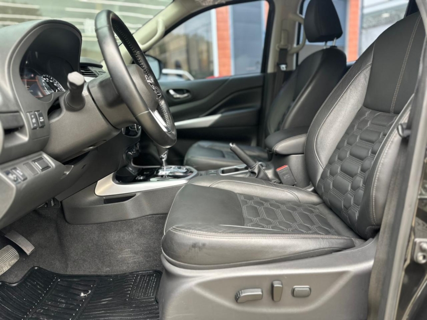 nissan frontier 2.3 16v turbo diesel xe cd 4x4 at 23/24 seminovo6