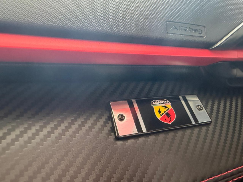 fiat fastback 1.3 turbo 270 flex abarth at6 24/25 seminovo12