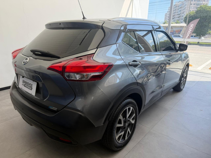 nissan kicks 1.6 16v flexstart s 4p xtronic 17/18 seminovo3