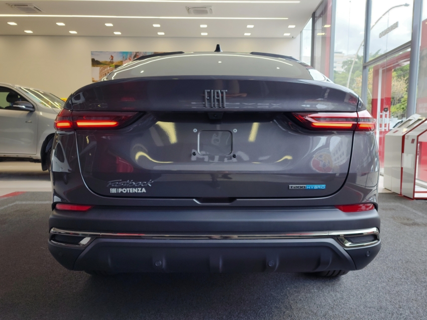 fiat fastback 1.0 turbo 200 hybrid impetus cvt 26/26 0km15