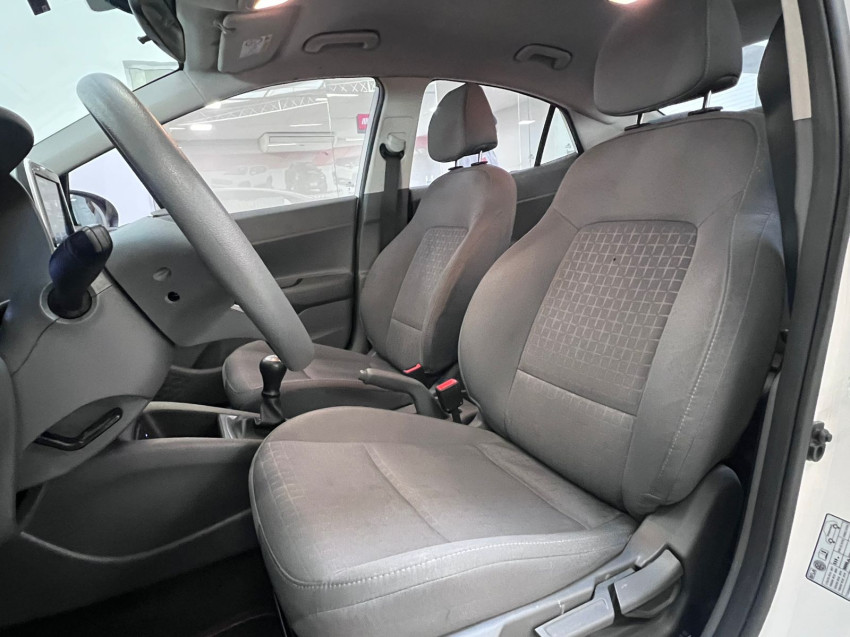 hyundai hb20s 1.0 12v flex comfort plus man 24/25 seminovo6