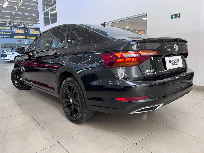volkswagen jetta 1.4 250 tsi total flex r-line tiptronic 18/18 seminovo5