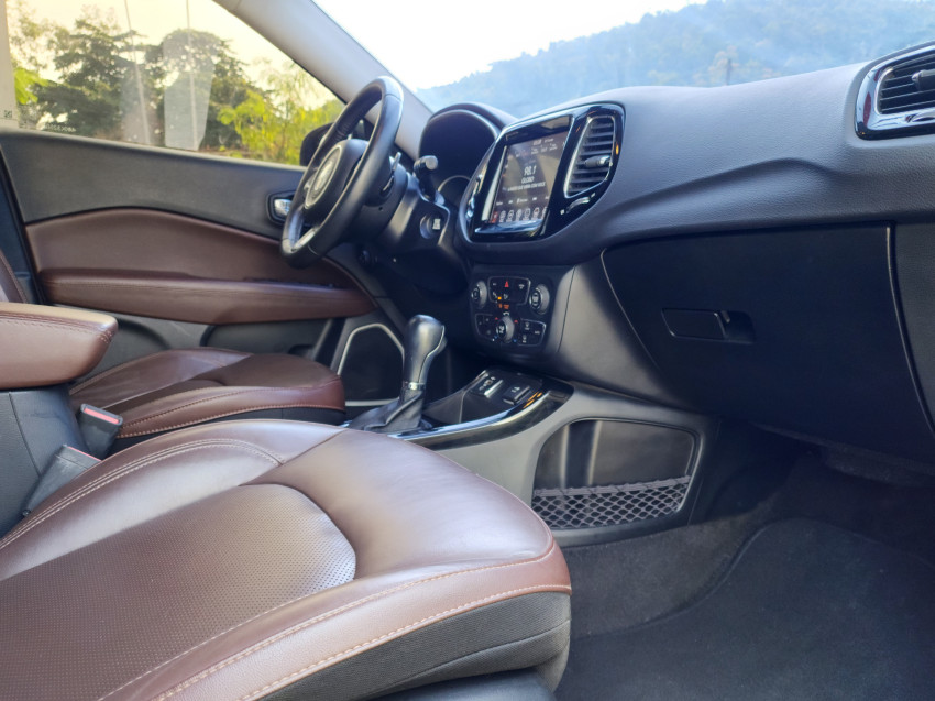 jeep compass 2.0 16v flex limited at 20/21 seminovo12
