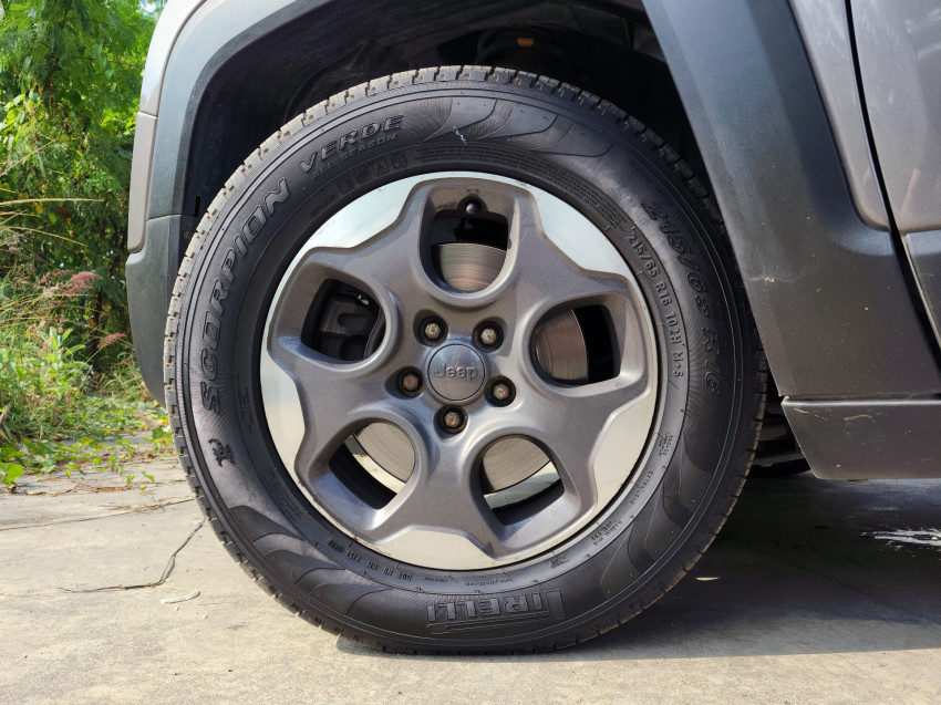 jeep renegade 1.8 16v flex 4p at 21/21 seminovo10