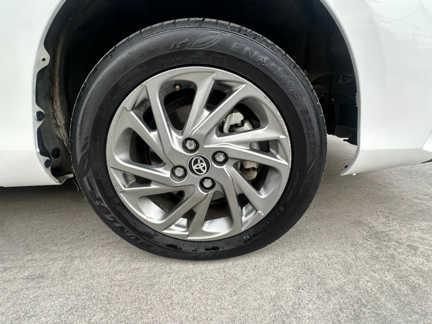 toyota yaris 1.5 16v flex xs multidrive 24/25 seminovo10