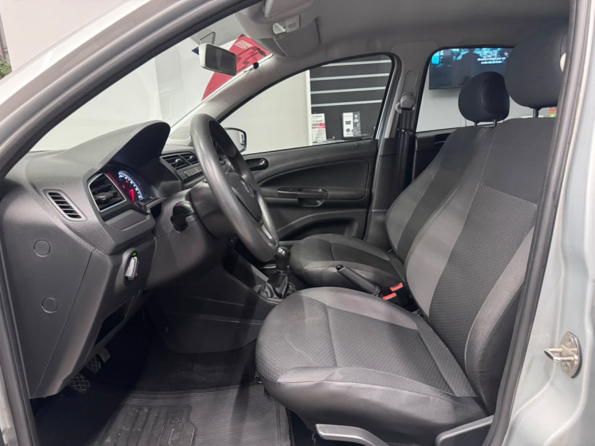 vw volkswagen gol 1.6 msi completo baixa km revisado cambio manual ano 2022 super novo8