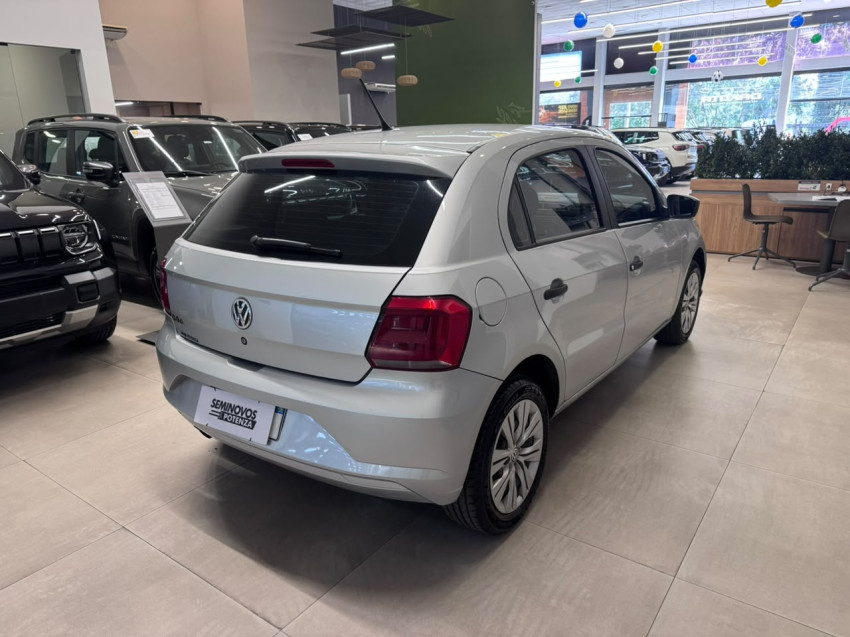 vw volkswagen gol 1.6 msi completo baixa km revisado cambio manual ano 2022 super novo3