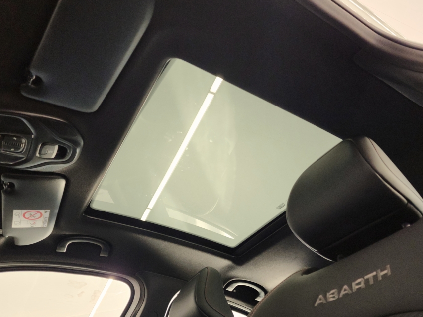 fiat fastback 1.3 turbo 270 flex abarth at6 26/26 0km12