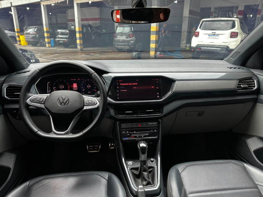 volkswagen t-cross 1.4 250 tsi total flex highline at 22/23 seminovo7