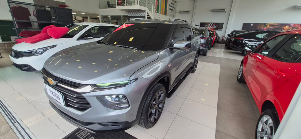 CHEVROLET MONTANA 1.2 TURBO FLEX PREMIER AT 24/25 SEMINOVO2