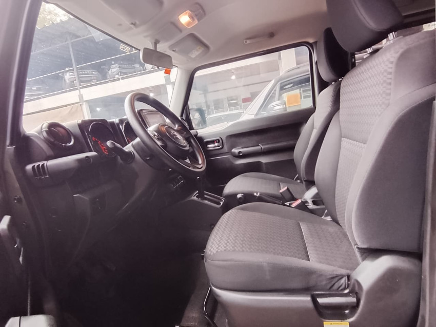 SUZUKI JIMNY 1.5 GASOLINA SIERRA 4YOU 4X4 AT 23/24 SEMINOVO6