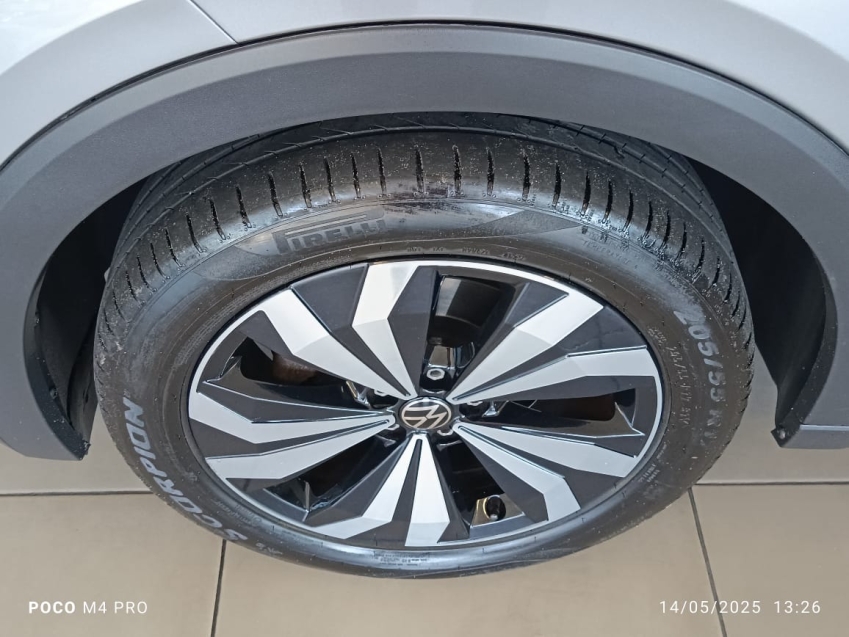 vw/t-cross highline prata tsi