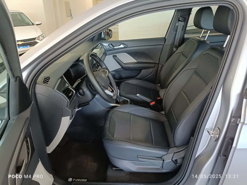 vw/t-cross highline prata tsi