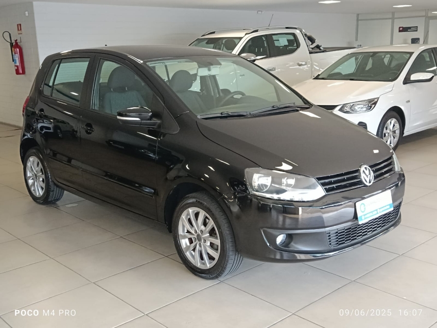 vw/fox 1.0 gii preto vw/fox 1.0 gii preto