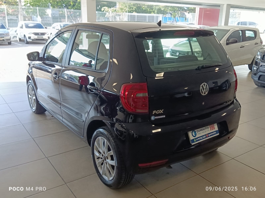 vw/fox 1.0 gii preto vw/fox 1.0 gii preto