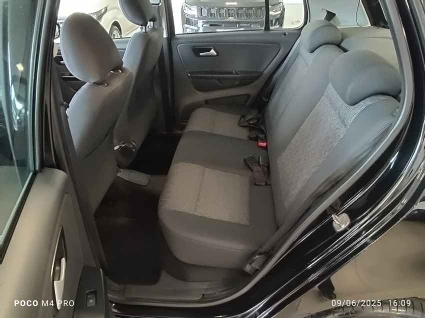 vw/fox 1.0 gii preto vw/fox 1.0 gii preto