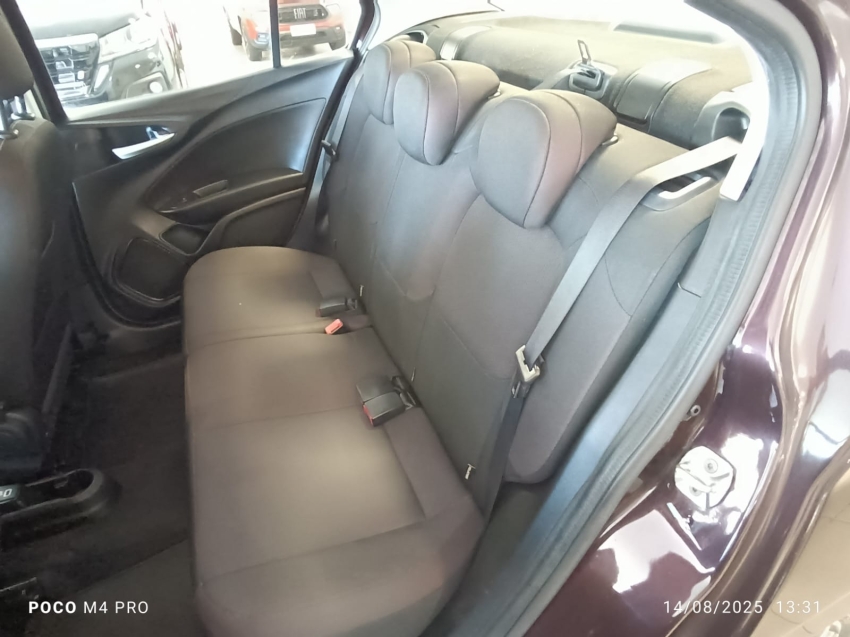 fiat/cronos precision 1.8 at6 flex fiat/cronos precision 1.8 at6 flex
