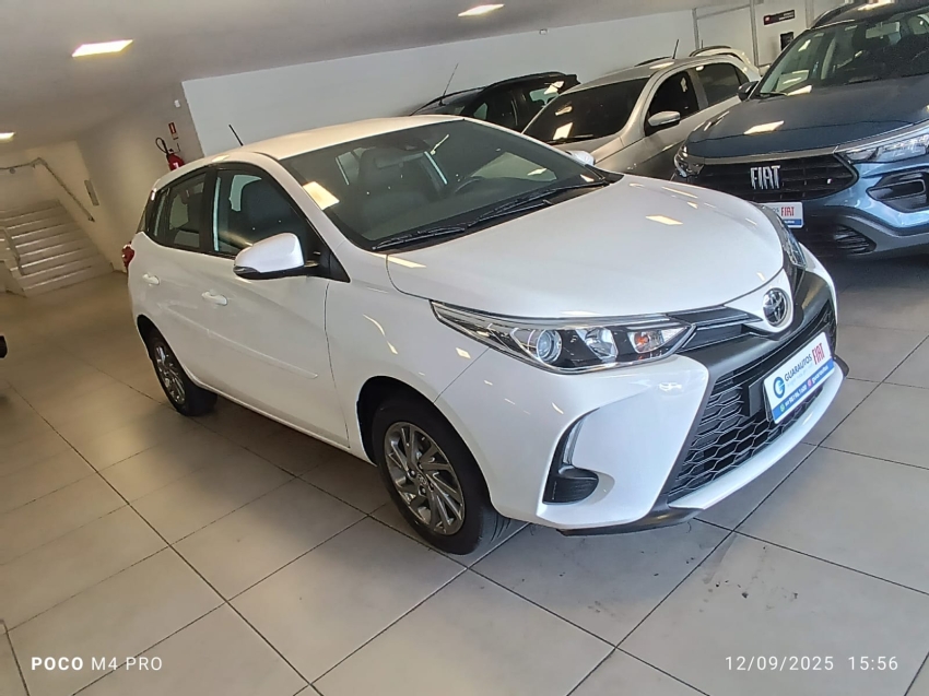 toyota/yaris ha xs 15cvt 2023/2023
