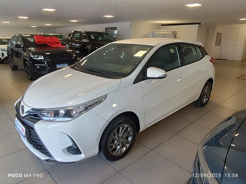 toyota/yaris ha xs 15cvt 2023/2023