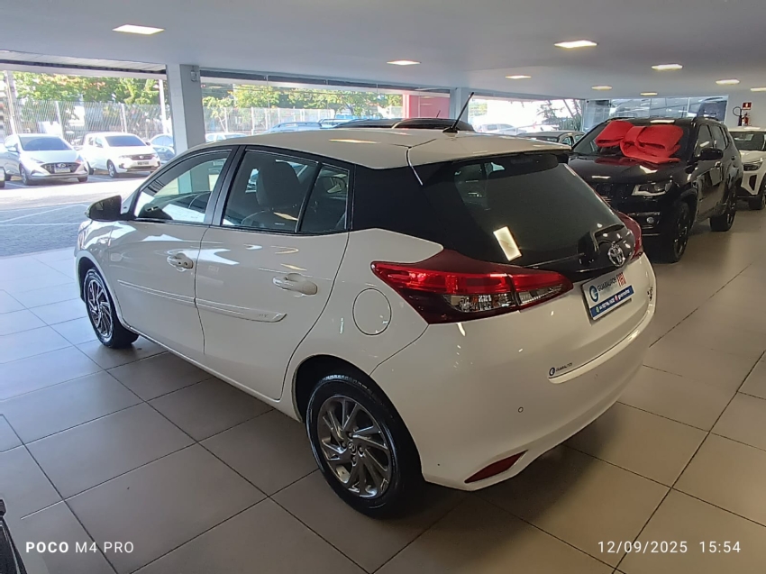 toyota/yaris ha xs 15cvt 2023/2023