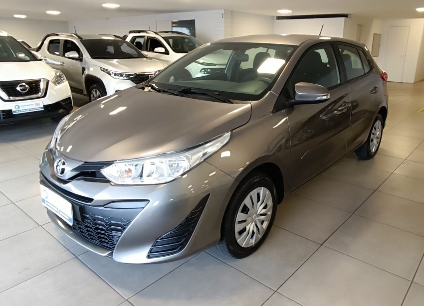 toyota / yaris  xl13 automatico toyota / yaris  xl13 automatico