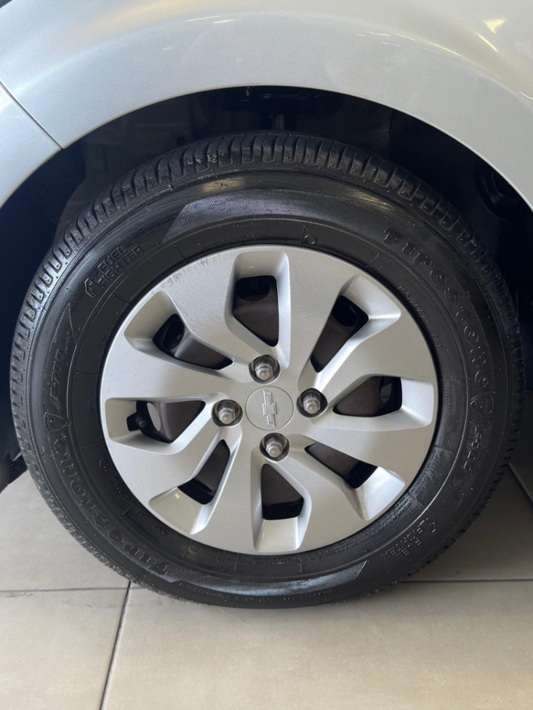 chev/prisma 10mt joye11