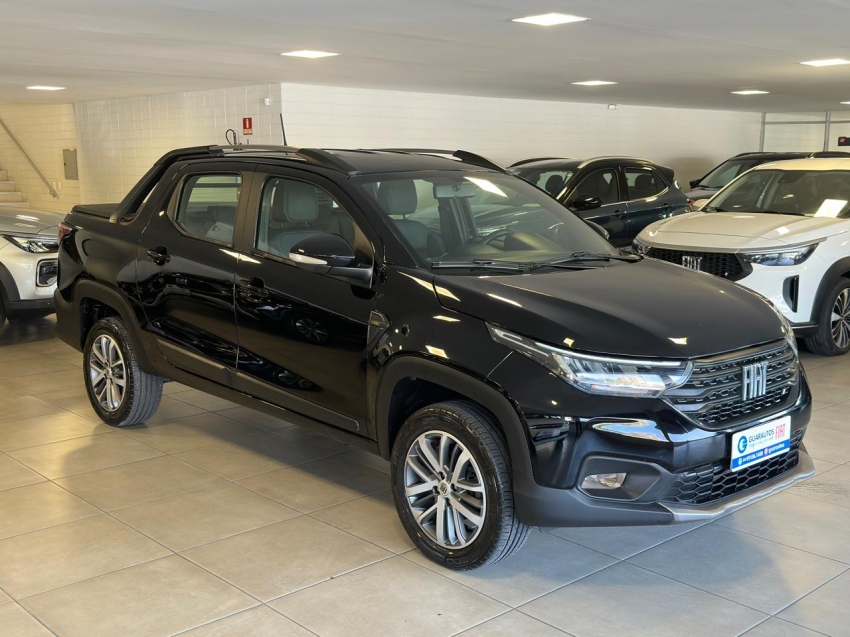 fiat strada volcano cd 1.3 at flex 2023/20235