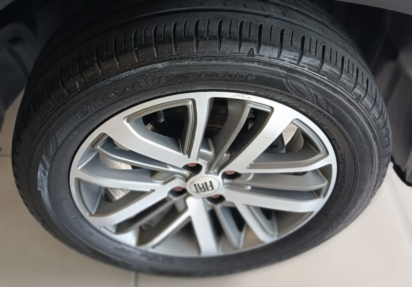 fiat strada 1.3 firefly flex volcano cd cvt 2023/2310