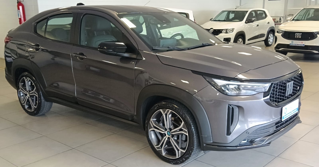 fiat fastback 1.0 turbo 200 hybrid impetus cvt 2024/20252
