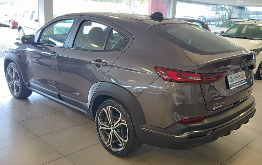 fiat fastback 1.0 turbo 200 hybrid impetus cvt 2024/20253