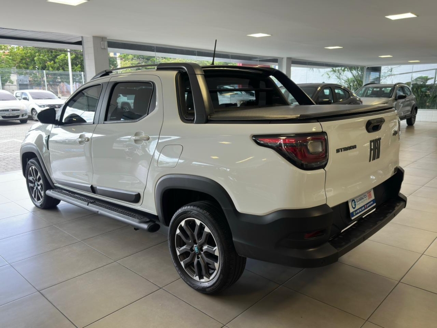 fiat strada ultra 1.0 turbo 200 flex cd cvt 2023/20241