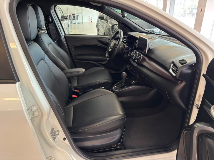 fiat cronos 1.3 firefly flex precision cvt 4p automatico 20235